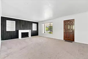 4951 Southeast Pkwy, Sacramento, CA 95823 - Photo 4