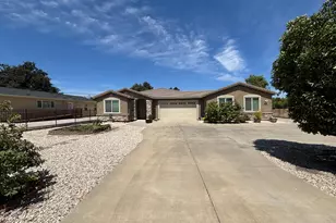 6407 Elder Creek Rd, Sacramento, CA 95824 - Photo 1