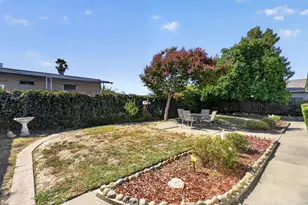 7613 McTavish Cir, Sacramento, CA 95828 - Photo 20