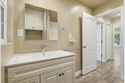 5905 65th Street, Sacramento, CA 95824 - Photo 20