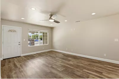 5905 65th Street, Sacramento, CA 95824 - Photo 4