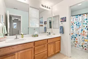 921 Kennedy Pl, Tracy, CA 95377 - Photo 32