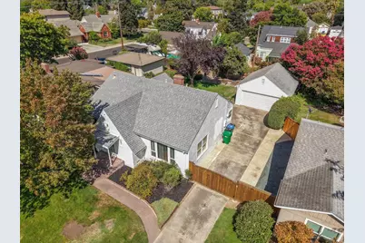 206 S Fairmont Avenue, Lodi, CA 95240 - Photo 18