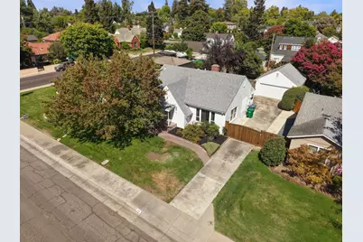 206 S Fairmont Avenue, Lodi, CA 95240 - Photo 4
