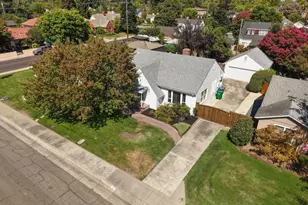 206 S Fairmont Ave, Lodi, CA 95240 - Photo 4