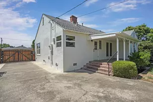 206 S Fairmont Ave, Lodi, CA 95240 - Photo 56