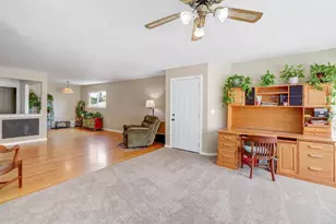 7162 Palace Cir, Fair Oaks, CA 95628 - Photo 12