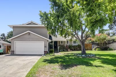 7162 Palace Circle, Fair Oaks, CA 95628 - Photo 2