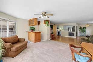 7162 Palace Cir, Fair Oaks, CA 95628 - Photo 10