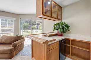 7162 Palace Cir, Fair Oaks, CA 95628 - Photo 14