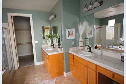 9209 Brigantine Court, Elk Grove, CA 95758 - Photo 20