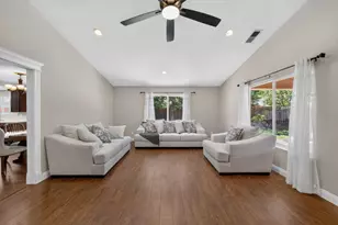 6340 Summertide Way, Sacramento, CA 95823 - Photo 20