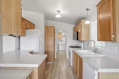 Prescott Rd #251, Modesto, CA 95350 - Photo 12