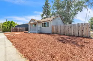 265 E 11th St, Lincoln, CA 95648 - Photo 2