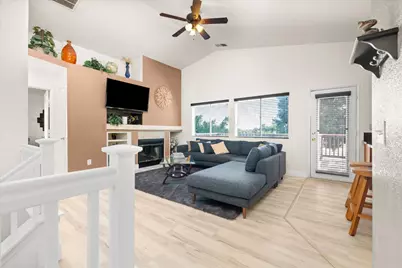 9139 Bungalow Way, Elk Grove, CA 95758 - Photo 6