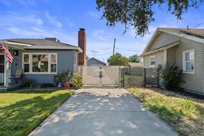 165 N Bryan Avenue, Oakdale, CA 95361 - Photo 4