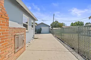 165 N Bryan Ave, Oakdale, CA 95361 - Photo 22