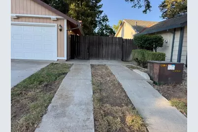 7213 La Tour, Sacramento, CA 95842 - Photo 4