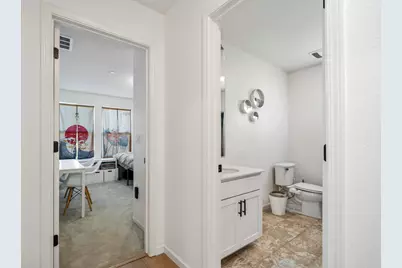 1765 W Woodward Avenue, Manteca, CA 95337 - Photo 18