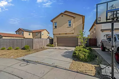 1765 W Woodward Avenue, Manteca, CA 95337 - Photo 34
