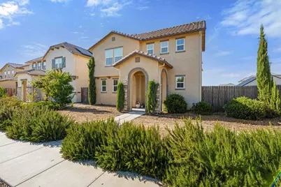 1765 W Woodward Avenue, Manteca, CA 95337 - Photo 2