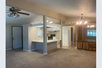 Chantilly Lane, Sacramento, CA 95828 - Photo 4