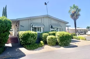 Chantilly Ln, Sacramento, CA 95828 - Photo 34