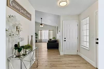 437 Silver Crest Circle, Rio Linda, CA 95673 - Photo 6