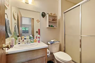 359 Barrington Way, Lodi, CA 95240 - Photo 16