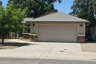 1730 School St, Anderson, CA 96007 - Photo 2