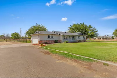 3660 Van Dusen Avenue, Riverbank, CA 95367 - Photo 2