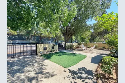327 J Street, Davis, CA 95616 - Photo 4