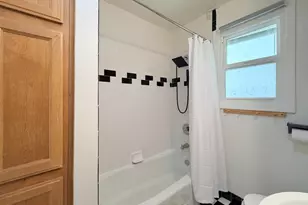 327 J St, Davis, CA 95616 - Photo 10