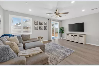 2113 Longmire Loop, Roseville, CA 95747 - Photo 32