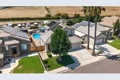 2218 Newport Court, Discovery Bay, CA 94505 - Photo 2