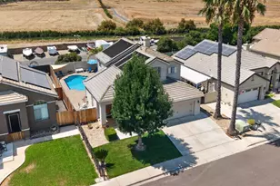 2218 Newport Ct, Discovery Bay, CA 94505 - Photo 2