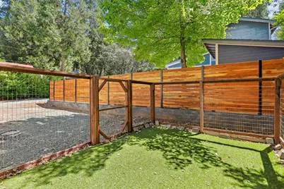 10819 Walker Drive, Grass Valley, CA 95945 - Photo 38