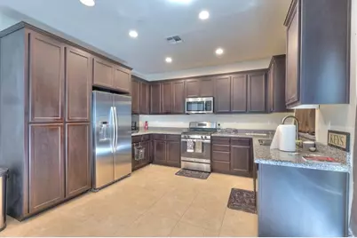 3928 Purple Finch Lane, Modesto, CA 95355 - Photo 6