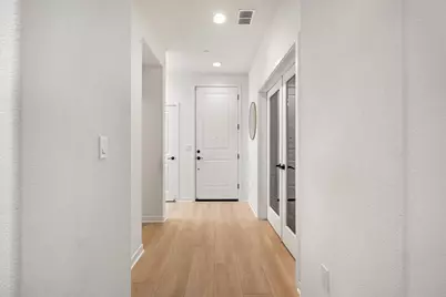 17552 Morning View Drive, Lathrop, CA 95330 - Photo 6
