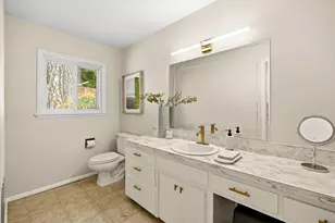 13748 Marin Pl, Grass Valley, CA 95949 - Photo 16