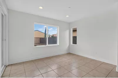 9912 Carico Way, Elk Grove, CA 95757 - Photo 10
