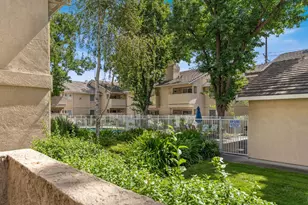 5885 Gloria Dr, Sacramento, CA 95822 - Photo 24