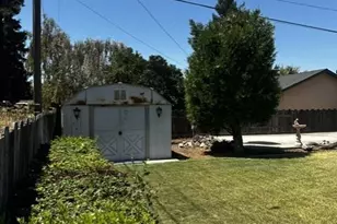 1608 Thorsen Ave, Modesto, CA 95355 - Photo 34