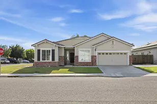 1635 Dutch Corner Dr, Newman, CA 95360 - Photo 1