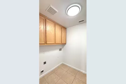1952 Lonnie Beck Way, Stockton, CA 95209 - Photo 12