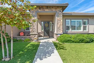 784 Aparicio Way, Galt, CA 95632 - Photo 10