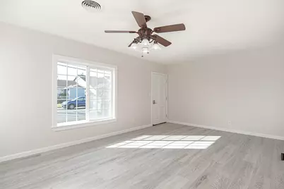 921 W 4th Street, Ripon, CA 95366 - Photo 8