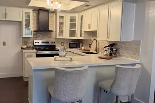 5824 41st St, Sacramento, CA 95824 - Photo 2