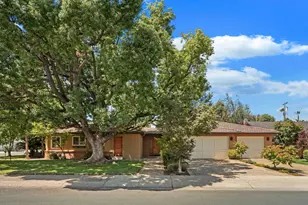 1101 W Oak St, Lodi, CA 95240 - Photo 1
