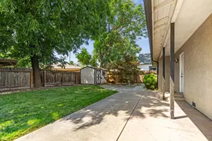 158 E Coolidge Ave, Modesto, CA 95350 - Photo 12